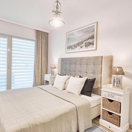 Apartament Riviera Z Tarasem - Playa Baltis Miedzyzdroje Bagian luar foto