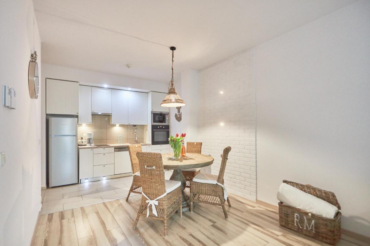Apartament Riviera Z Tarasem - Playa Baltis Miedzyzdroje Bagian luar foto